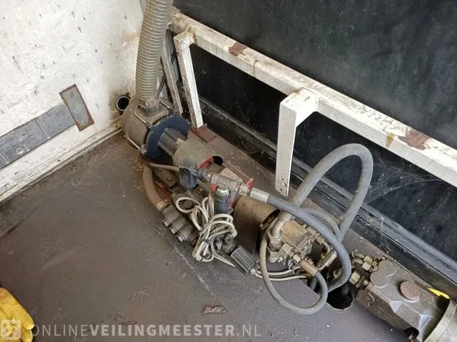 Container reiniger iveco, euro cargo 120el, bouwjaar 2002 - afbeelding 14 van  54