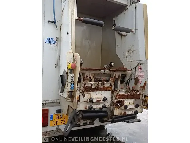 Container reiniger iveco, euro cargo 120el, bouwjaar 2002 - afbeelding 17 van  54