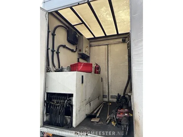 Container reiniger iveco, euro cargo 120el, bouwjaar 2002 - afbeelding 37 van  54
