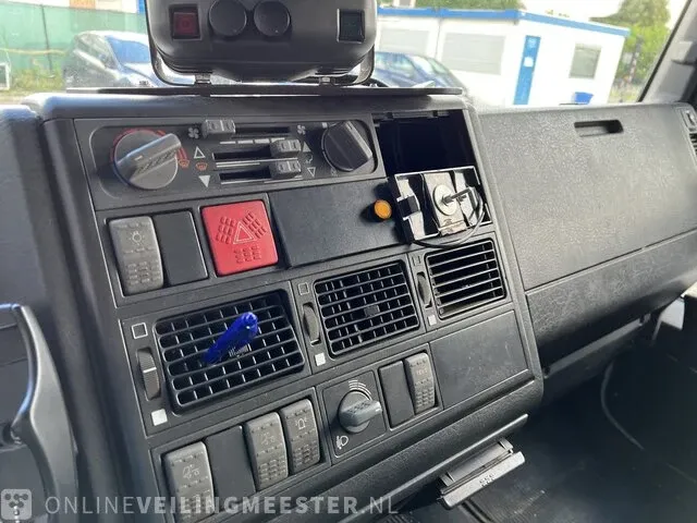 Container reiniger iveco, euro cargo 120el, bouwjaar 2002 - afbeelding 47 van  54