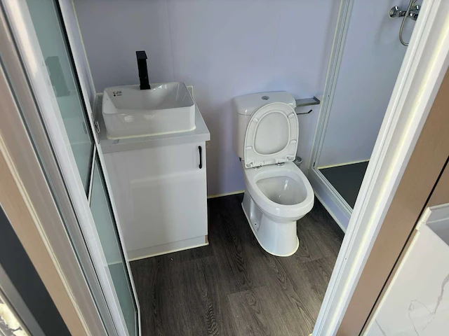 Containerwoning / container unit 40 ft hq / 12 m tiny house dubbele woning - afbeelding 19 van  31