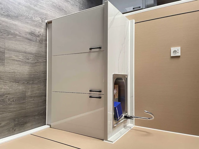 Containerwoning / container unit 40 ft hq / 12 m tiny house enkele woning met apparte slaapkamer - afbeelding 13 van  26