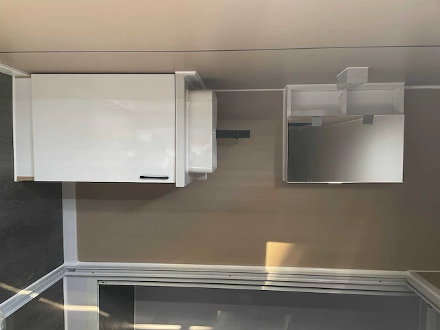 Containerwoning / container unit 40 ft hq / 12 m tiny house enkele woning met apparte slaapkamer - afbeelding 15 van  26