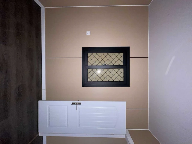 Containerwoning / container unit 40 ft hq / 12 m tiny house enkele woning met apparte slaapkamer - afbeelding 25 van  26