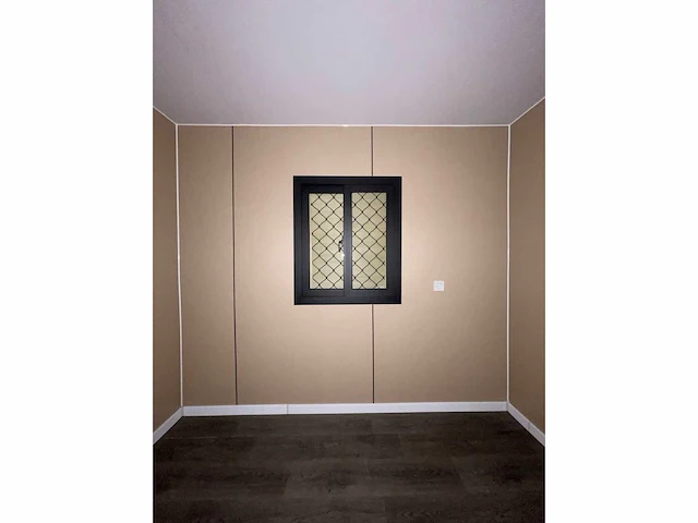 Containerwoning / container unit 40 ft hq / 12 m tiny house enkele woning met apparte slaapkamer - afbeelding 10 van  25