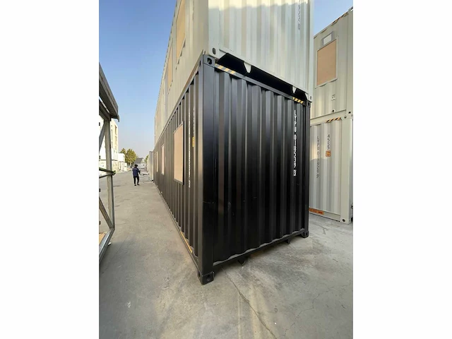 Containerwoning / container unit 40 ft hq / 12 m tiny house enkele woning met apparte slaapkamer - afbeelding 12 van  25