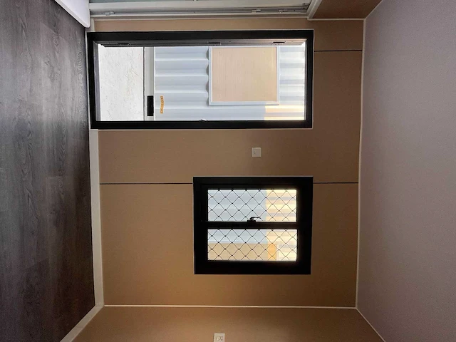 Containerwoning / container unit 40 ft hq / 12 m tiny house trio woning - afbeelding 24 van  46