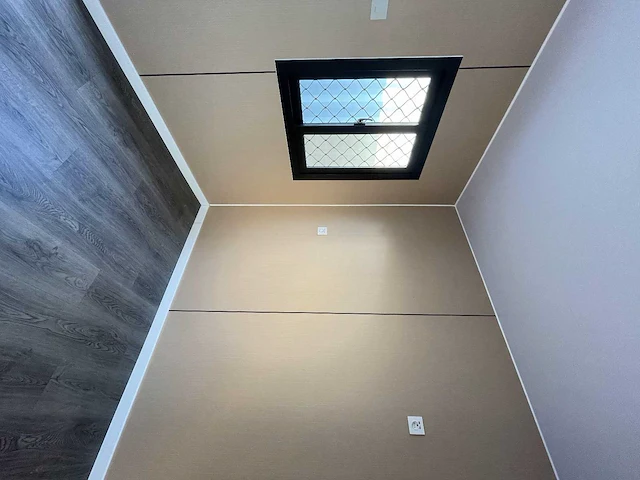 Containerwoning / container unit 40 ft hq / 12 m tiny house trio woning - afbeelding 25 van  46