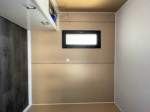 Containerwoning / container unit 40 ft hq / 12 m tiny house trio woning - afbeelding 45 van  46