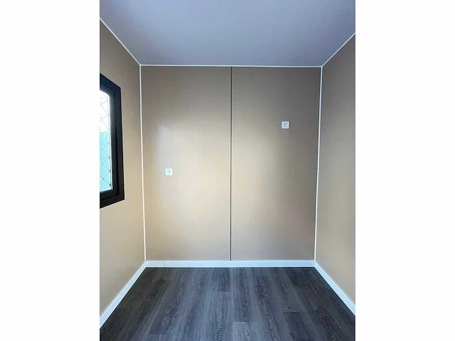 Containerwoning / container unit 40 ft hq / 12 m tiny house trio woning - afbeelding 13 van  45
