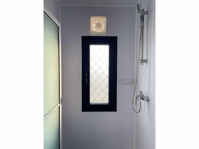 Containerwoning / container unit 40 ft hq / 12 m tiny house trio woning - afbeelding 28 van  45