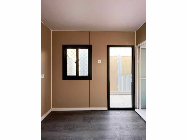 Containerwoning / container unit 40 ft hq / 12 m tiny house trio woning - afbeelding 33 van  45