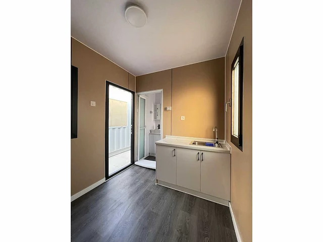 Containerwoning / container unit 40 ft hq / 12 m tiny house trio woning - afbeelding 35 van  45