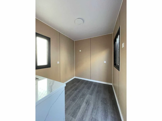 Containerwoning / container unit 40 ft hq / 12 m tiny house trio woning - afbeelding 38 van  45