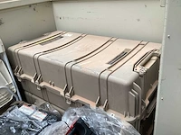 Contamination set - afbeelding 22 van  27