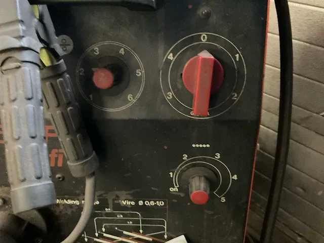 Conti-weld m/m 160 f profi lasapparaat - afbeelding 3 van  8