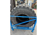 Continental - vrachtwagenband - afbeelding 1 van  6