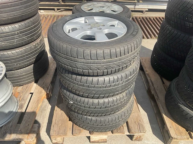 Continental autoband met cms velg 195/65 r15 (4x) - afbeelding 1 van  9