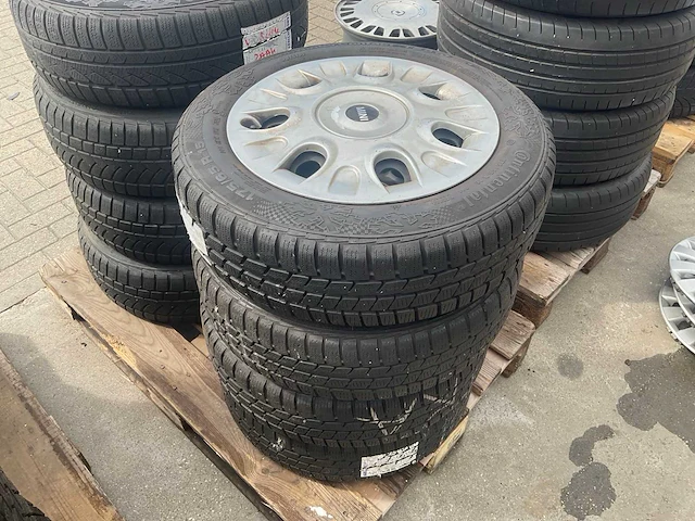 Continental autoband met mini velg 175/65 r15 (4x) - afbeelding 2 van  7