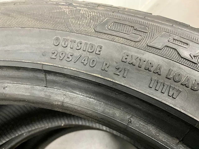 Continental "croos contact" 295/40 r21 (4x) - afbeelding 4 van  9