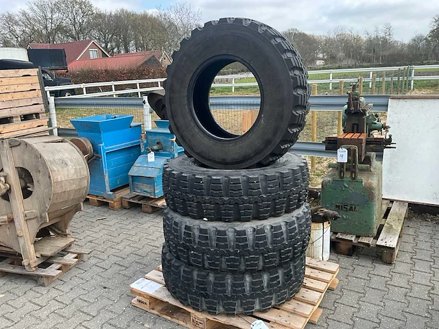 Continental mpt mil autoband (4x) - afbeelding 1 van  7