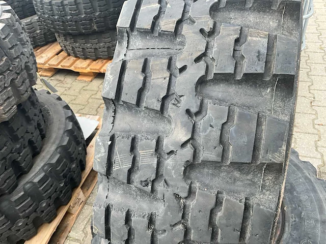 Continental mpt mil autoband (8x) - afbeelding 8 van  9