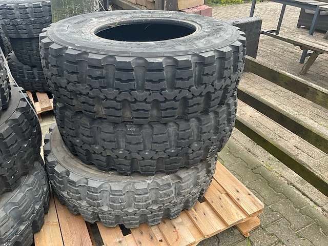 Continental mpt mil autoband (8x) - afbeelding 1 van  9
