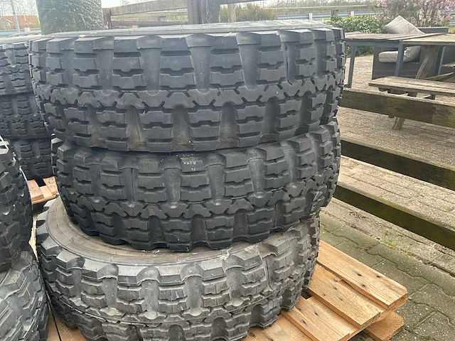 Continental mpt mil autoband (8x) - afbeelding 4 van  9