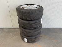 Continental/ pirelli wintercontact/ sottozero3 winterbanden 5x 150 - afbeelding 1 van  3