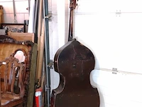Contrabas met strijkstok - afbeelding 5 van  5