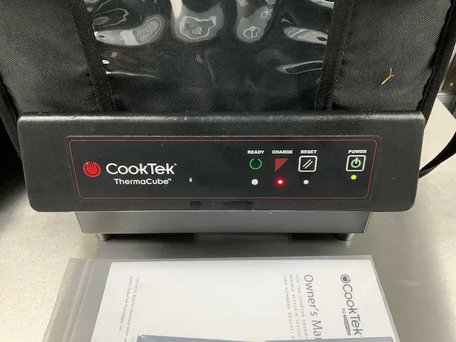Cooktek - tcs-200 - thermacube met bezorgtas - 2022 - afbeelding 8 van  8