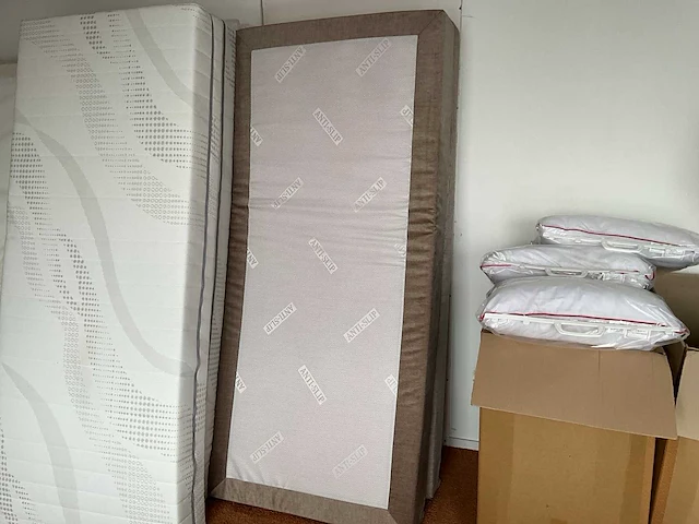 Cool-touch matras “gestoffeerd” (2x) - afbeelding 1 van  6