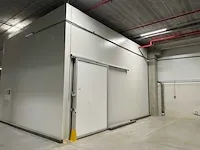 Cooling chambers