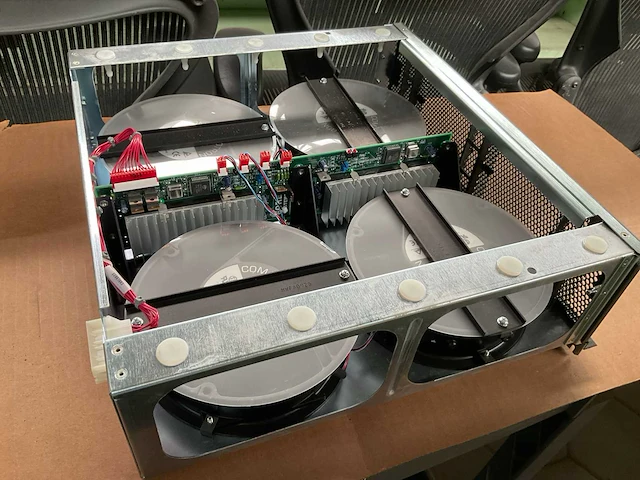 Cooling fan tray - afbeelding 3 van  5