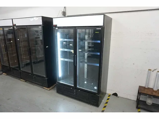 Coolpoint - dgdc 1000 h ral 9005 - koelkast - afbeelding 1 van  7