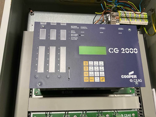 Cooper ceag cg 100 plus noodverlichtingscentrale - afbeelding 6 van  7