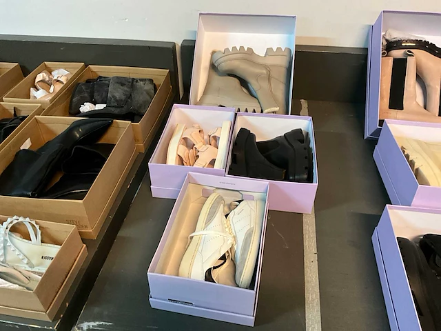 Copenhagen studios damesschoenen (maat 36) (4x) - afbeelding 1 van  8