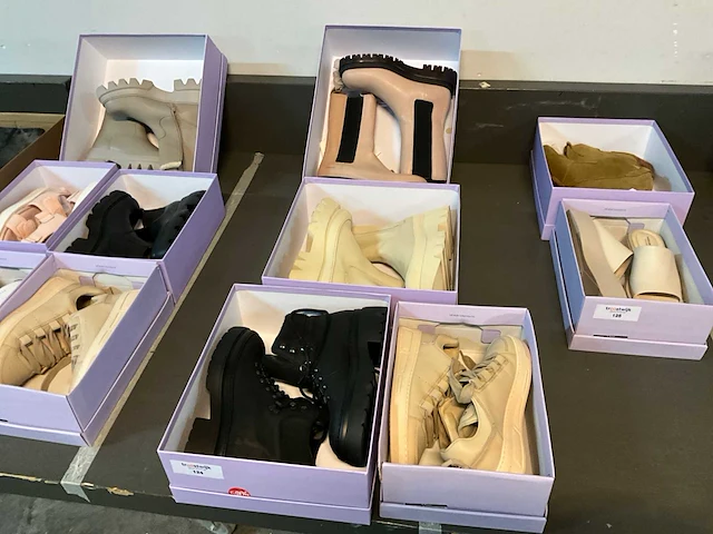 Copenhagen studios damesschoenen (maat 38) (4x) - afbeelding 1 van  7