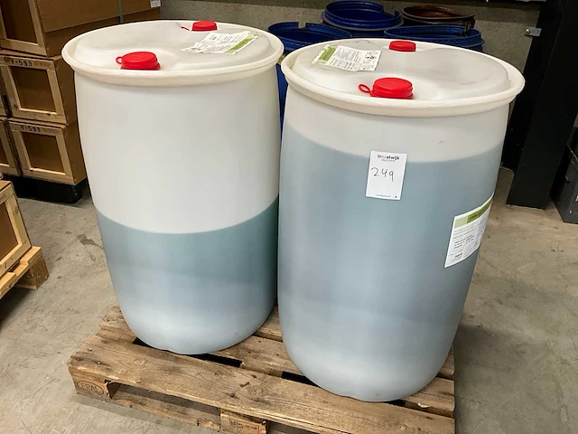 Coracon wt 6n f-40 vat warmtedragervloeistof / antivriesmiddel (2x) - afbeelding 1 van  4