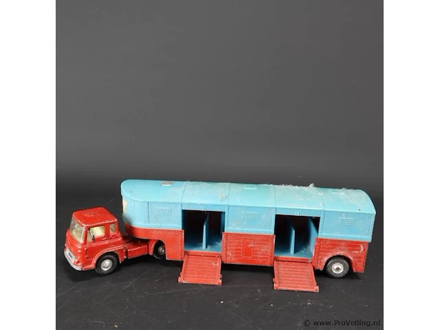 Corgi toys chipperfields circus paardenvrachtwagen, jaren 60 - afbeelding 2 van  5