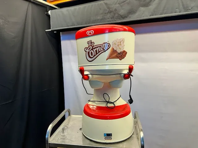 Cornetto - dice - ijsmachine - afbeelding 1 van  4