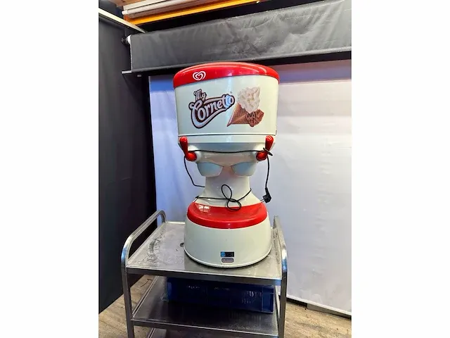 Cornetto - dice - ijsmachine - afbeelding 4 van  4