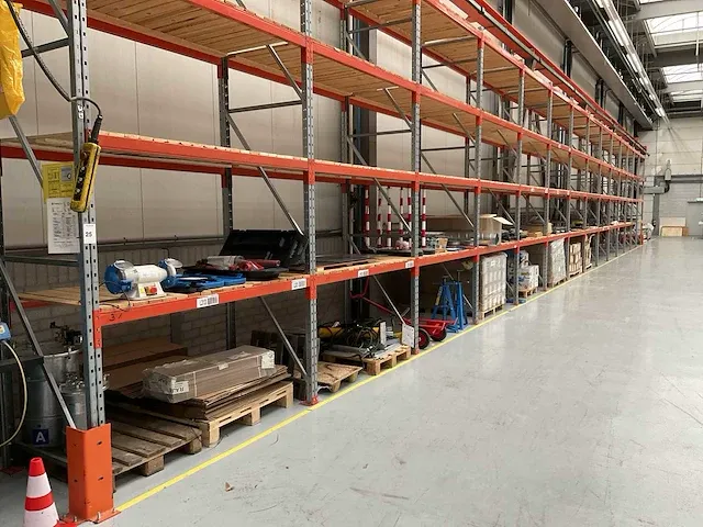 Cornic m225 palletstelling - afbeelding 1 van  11