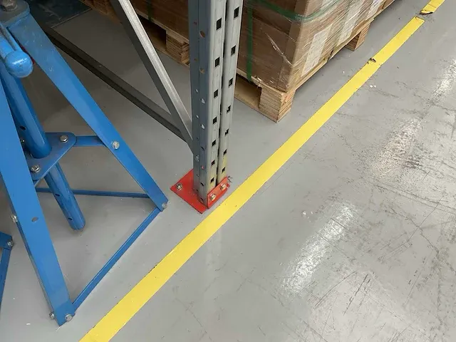 Cornic m225 palletstelling - afbeelding 8 van  11