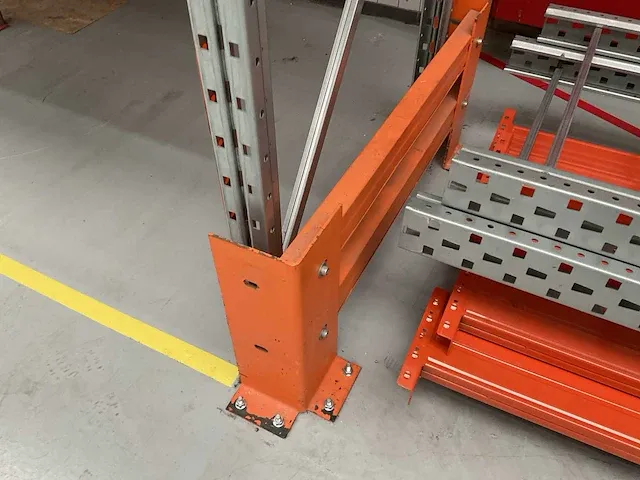 Cornic m225 palletstelling - afbeelding 9 van  11
