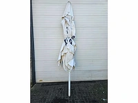 Corona - parasol - afbeelding 1 van  3