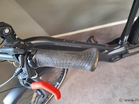 Corratec elektrische damesfiets | model e-power life cx7 belt | kleur black white red |maat 53 cm - afbeelding 9 van  12