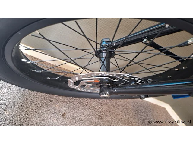 Corratec elektrische damesfiets| model life s p5 | kleur black blue | maat 42 - afbeelding 2 van  18