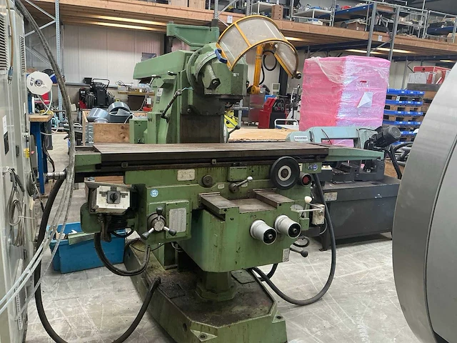 Correa f3-ue freesmachine - afbeelding 1 van  16
