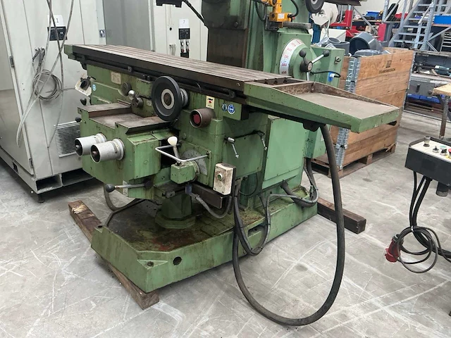 Correa f3-ue freesmachine - afbeelding 11 van  16